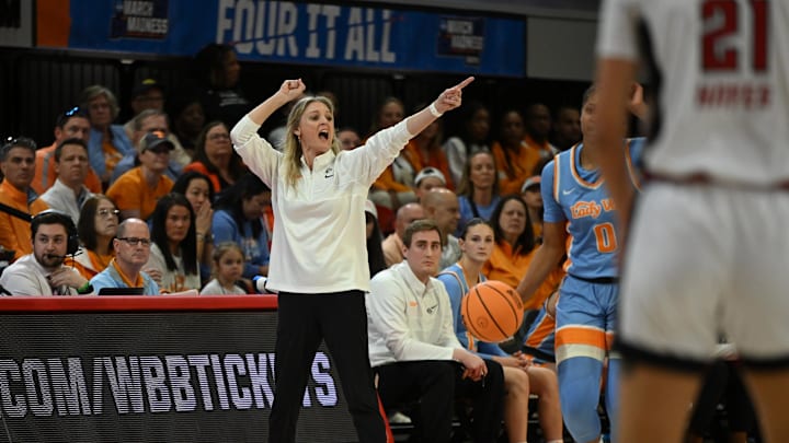 Mar 25, 2024; Raleigh, North Carolina, USA; Tennessee Lady Vols head coach Kellie Harper calls out a play in the second round of the 2024 NCAA Women's Tournament at James T. Valvano Arena at William Neal Reynolds. Mandatory Credit: William Howard-Imagn Images Mar 25, 2024; Raleigh, North Carolina, USA; Tennessee Lady Vols head coach Kellie Harper calls out a play in the second round of the 2024 NCAA Women's Tournament at James T. Valvano Arena at William Neal Reynolds. Mandatory Credit: William Howard-Imagn Images