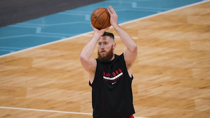 Aron Baynes in 2021.