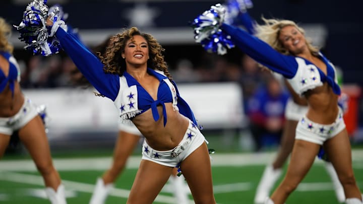 Dallas Cowboys cheerleaders perform during the first half against the New York Giants. Dallas Cowboys cheerleaders perform during the first half against the New York Giants.