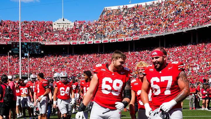 Ohio State offensive linemen Ian Moore (69) and Austin Siereveld Ohio State offensive linemen Ian Moore (69) and Austin Siereveld