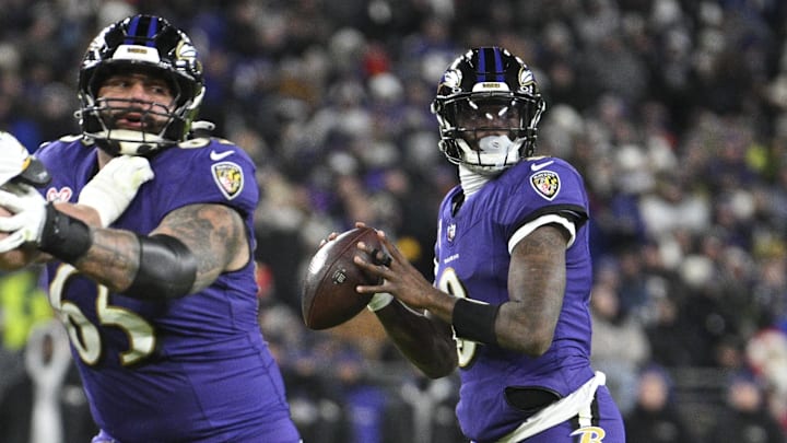 Baltimore Ravens quarterback Lamar Jackson (8) throws from the pocket during the second half against the Pittsburgh Steelers at M&T Bank Stadium. 