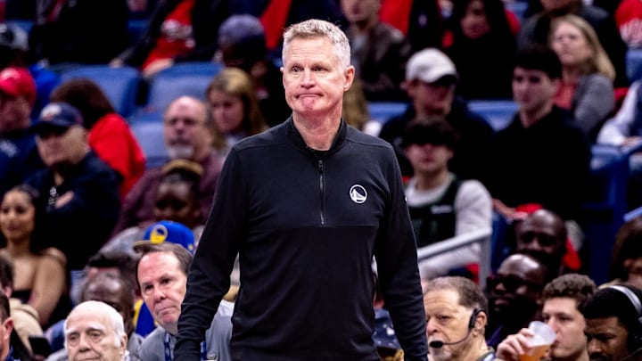 Golden State Warriors head coach Steve Kerr looks on against the New Orleans Pelicans during second half at Smoothie King Center. 
