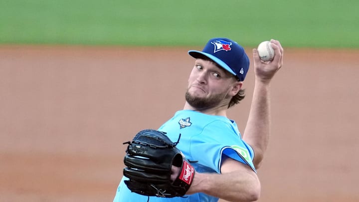 Oct 29, 2025; Los Angeles, California, USA; Toronto Blue Jays pitcher Trey Yesavage (39) pitches against the Los Angeles Dodgers in the first inning during game five of the 2025 MLB World Series at Dodger Stadium. Mandatory Credit: Kirby Lee-Imagn Images Oct 29, 2025; Los Angeles, California, USA; Toronto Blue Jays pitcher Trey Yesavage (39) pitches against the Los Angeles Dodgers in the first inning during game five of the 2025 MLB World Series at Dodger Stadium. Mandatory Credit: Kirby Lee-Imagn Images