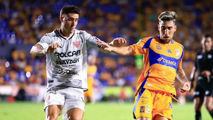 Tigres UANL v Necaxa - Torneo Apertura 2024 Liga MX