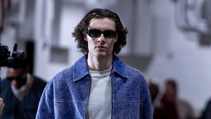 Chicago Bulls guard Josh Giddey (3) arrives at the arena before the game against the New Orleans Pelicans at Smoothie King Center. Mandatory Credit: Stephen Lew-Imagn Images Chicago Bulls guard Josh Giddey (3) arrives at the arena before the game against the New Orleans Pelicans at Smoothie King Center. Mandatory Credit: Stephen Lew-Imagn Images