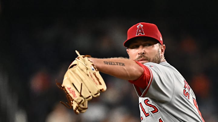 Aug 10, 2024; Washington, District of Columbia, USA; Los Angeles Angels relief pitcher Hunter Strickland (61) delivers a pitch during the eighth inning against the Washington Nationals at Nationals Park. Mandatory Credit: James A. Pittman-Imagn Images Aug 10, 2024; Washington, District of Columbia, USA; Los Angeles Angels relief pitcher Hunter Strickland (61) delivers a pitch during the eighth inning against the Washington Nationals at Nationals Park. Mandatory Credit: James A. Pittman-Imagn Images