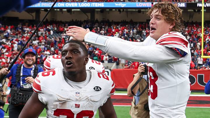 Oct 25, 2026; Houston, Texas, USA; New York Giants running back Devin Singletary (26) and quarterback J.J. McCarthy (18) celebrate after the game against the Houston Texans at Reliant Stadium. Oct 25, 2026; Houston, Texas, USA; New York Giants running back Devin Singletary (26) and quarterback J.J. McCarthy (18) celebrate after the game against the Houston Texans at Reliant Stadium.
