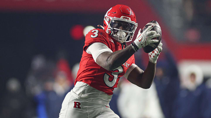 Rutgers Scarlet Knights running back Antwan Raymond (3). Rutgers Scarlet Knights running back Antwan Raymond (3).