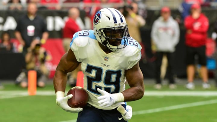 Dec 10, 2017; Glendale, AZ, USA; Tennessee Titans running back DeMarco Murray (29) runs the ball during the first half against the Arizona Cardinals at University of Phoenix Stadium. Mandatory Credit: Matt Kartozian-Imagn Images