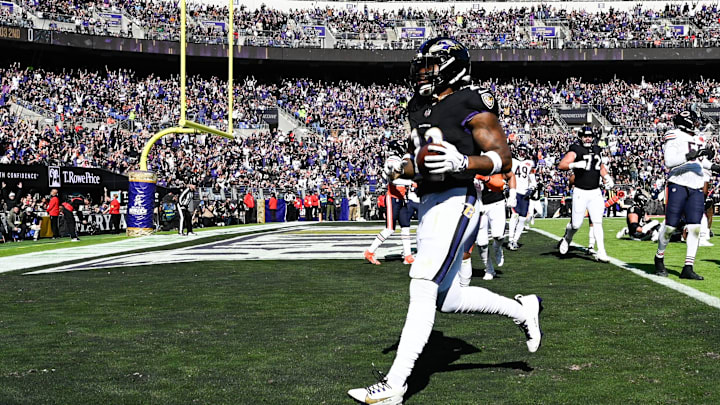 Oct 26, 2025; Baltimore, Maryland, USA; Baltimore Ravens running back Derrick Henry (22) rushes for a touchdown during the second quarter against the Chicago Bears at M&T Bank Stadium. Mandatory Credit: Tommy Gilligan-Imagn Images Oct 26, 2025; Baltimore, Maryland, USA; Baltimore Ravens running back Derrick Henry (22) rushes for a touchdown during the second quarter against the Chicago Bears at M&T Bank Stadium. Mandatory Credit: Tommy Gilligan-Imagn Images