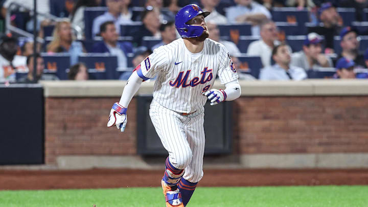 Aug 12, 2025; New York City, New York, USA; New York Mets left fielder Brandon Nimmo (9) hits a three run home run in the fourth inning against the Atlanta Braves at Citi Field. Mandatory Credit: Wendell Cruz-Imagn Images Aug 12, 2025; New York City, New York, USA; New York Mets left fielder Brandon Nimmo (9) hits a three run home run in the fourth inning against the Atlanta Braves at Citi Field. Mandatory Credit: Wendell Cruz-Imagn Images