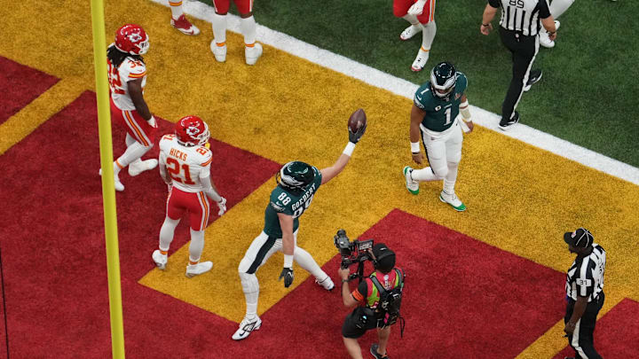 Feb 9, 2025; New Orleans, LA, USA; Philadelphia Eagles tight end Dallas Goedert (88) celebrates after a touchdown against the Kansas City Chiefs in the first quarter during Super Bowl LIX at Caesars Superdome. Mandatory Credit: James Lang-Imagn Images