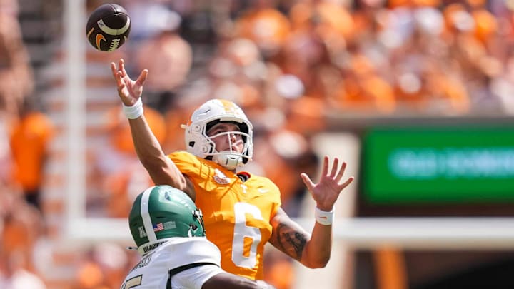 Tennessee quarterback Joey Aguilar (6) throws the ball during a NCAA football game between Tennessee and UAB at Neyland Stadium in Knoxville, Tenn., September 20, 2025.