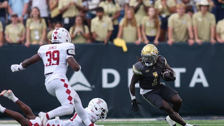 Sep 20, 2025; Atlanta, Georgia, USA; Georgia Tech Yellow Jackets running back Jamal Haynes (1) runs the ball against the Temple Owls in the second quarter at Bobby Dodd Stadium at Hyundai Field. Mandatory Credit: Brett Davis-Imagn Images
