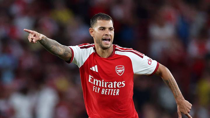 Arsenal FC v Como Calcio - Pre-Season Friendly Arsenal FC v Como Calcio - Pre-Season Friendly