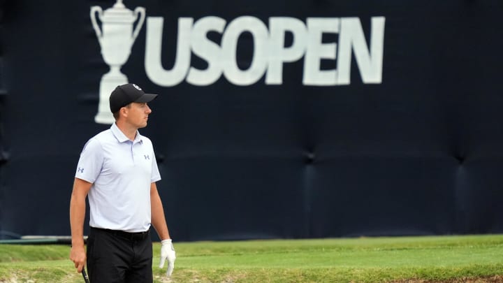 Jordan Spieth looked over a shot Monday during practice at the 2024 U.S. Open.