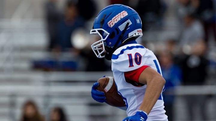 Amarillo Palo Duro's Kyron Brown (10) runs the ball at a Class 5A, Division II high school football playoff game against Canutillo at Canutillo High School in El Paso, Texas, on Friday, Nov. 10, 2023.