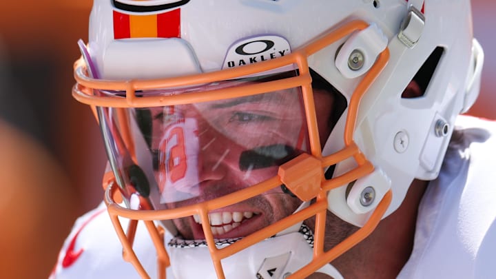 Tampa Bay Buccaneers quarterback Baker Mayfield warms up before a game against the New York Jets.