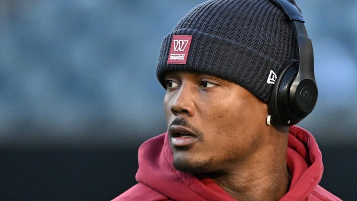 Washington Commanders wide receiver Terry McLaurin during warmups against the Philadelphia Eagles.