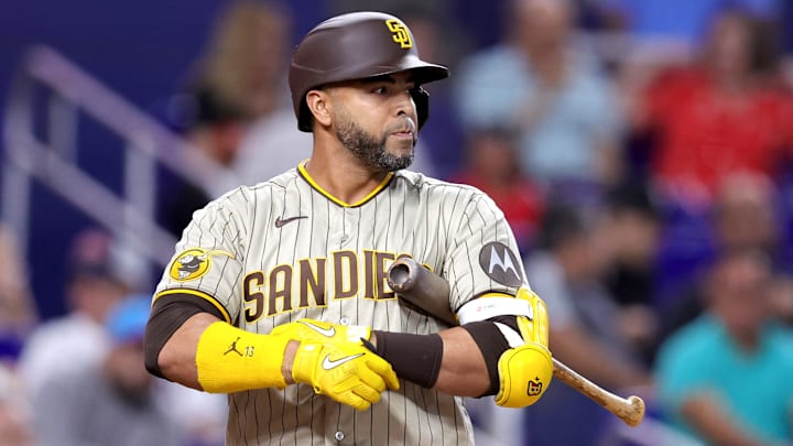 San Diego designó para asignación al veterano Nelson Cruz  
