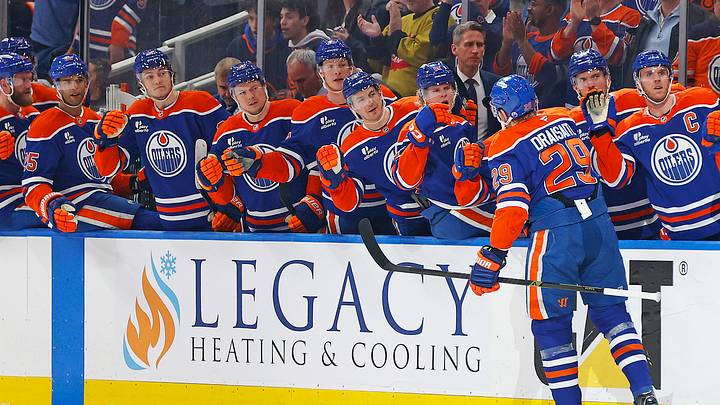Apr 22, 2026; Edmonton, Alberta, CAN; The Edmonton Oilers celebrate a goal scored by forward Leon Draisaitl (29) during the first period against the Anaheim Ducks in game two of the first round of the 2026 Stanley Cup Playoffs at Rogers Place. Mandatory Credit: Perry Nelson-Imagn Images Apr 22, 2026; Edmonton, Alberta, CAN; The Edmonton Oilers celebrate a goal scored by forward Leon Draisaitl (29) during the first period against the Anaheim Ducks in game two of the first round of the 2026 Stanley Cup Playoffs at Rogers Place. Mandatory Credit: Perry Nelson-Imagn Images
