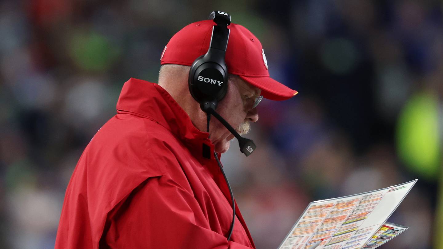 Andy Reid offers answers on Justin Tucker, key injuries and Chiefs trade rumors