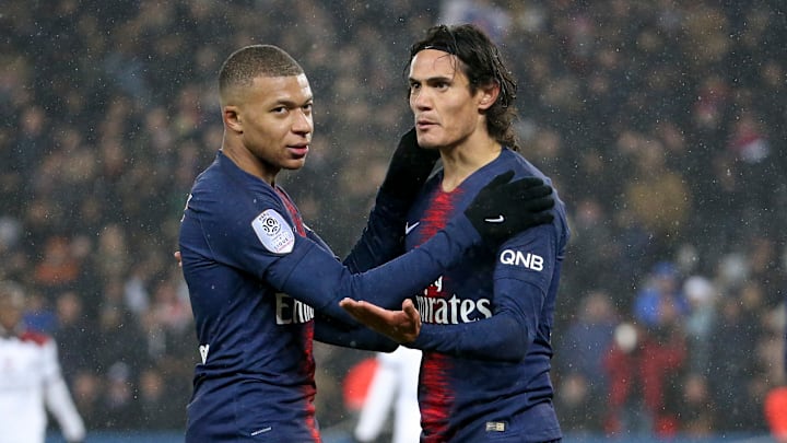Paris Saint-Germain v EA Guingamp - Ligue 1