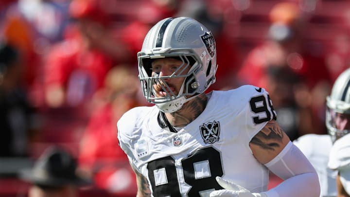 Dec 8, 2024; Tampa, Florida, USA; Las Vegas Raiders defensive end Maxx Crosby (98) takes the field for a game against the Tampa Bay Buccaneers at Raymond James Stadium. Mandatory Credit: Nathan Ray Seebeck-Imagn Images Dec 8, 2024; Tampa, Florida, USA; Las Vegas Raiders defensive end Maxx Crosby (98) takes the field for a game against the Tampa Bay Buccaneers at Raymond James Stadium. Mandatory Credit: Nathan Ray Seebeck-Imagn Images
