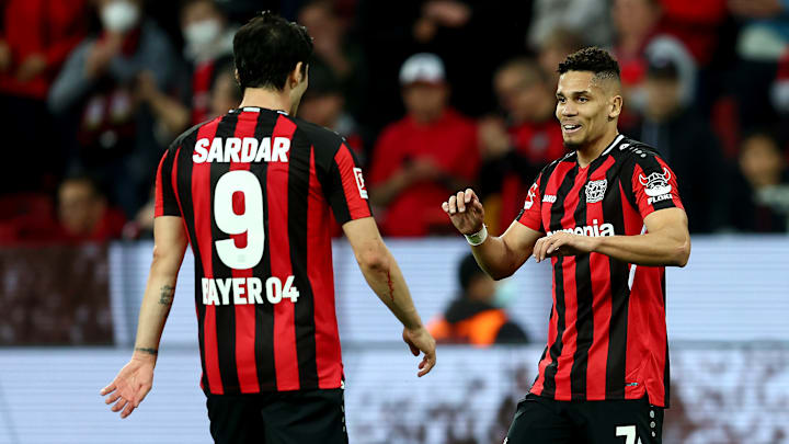 Paulinho saiu do Vasco para o Bayer e hoje defende o Galo