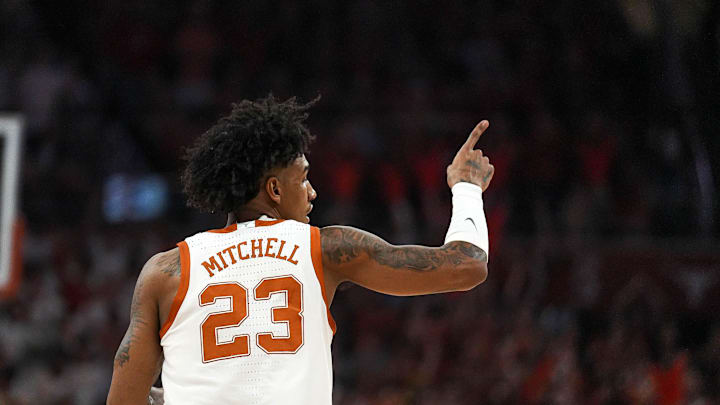 Dillon Mitchell, Texas basketball