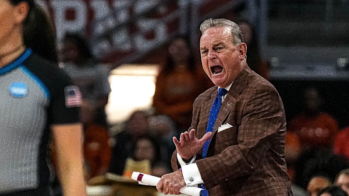 Vic Schaefer, Texas women's basketball