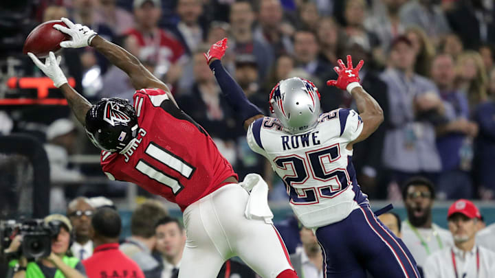 Feb 5, 2017; Houston, TX, USA; Atlanta Falcons wide receiver Julio Jones (11) makes a catch ahead of New England Patriots cornerback Eric Rowe (25) in the fourth quarter during Super Bowl LI at NRG Stadium. Mandatory Credit: Dan Powers-Imagn Images Feb 5, 2017; Houston, TX, USA; Atlanta Falcons wide receiver Julio Jones (11) makes a catch ahead of New England Patriots cornerback Eric Rowe (25) in the fourth quarter during Super Bowl LI at NRG Stadium. Mandatory Credit: Dan Powers-Imagn Images