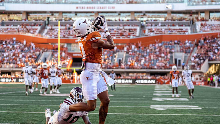 Texas Longhorns receiver DeAndre Moore Jr. (0) makes a catch in the endzone for a touchdown during the game against Mississippi State at Darrell K Royal-Texas Memorial Stadium in Austin Saturday, Sept. 28, 2024.