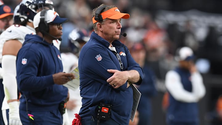 Denver Broncos v Las Vegas Raiders