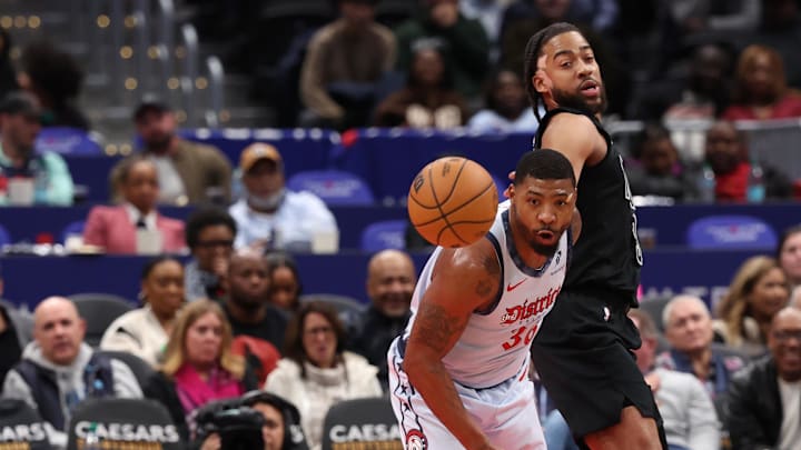 Feb 24, 2025; Washington, District of Columbia, USA; Washington Wizards guard Marcus Smart (36) chases a loose ball in front of Brooklyn Nets forward Trendon Watford (9) in the second half at Capital One Arena. Mandatory Credit: Geoff Burke-Imagn Images Feb 24, 2025; Washington, District of Columbia, USA; Washington Wizards guard Marcus Smart (36) chases a loose ball in front of Brooklyn Nets forward Trendon Watford (9) in the second half at Capital One Arena. Mandatory Credit: Geoff Burke-Imagn Images
