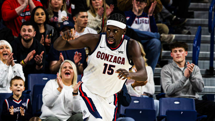 Gonzaga Bulldogs forward Graham Ike (15). Gonzaga Bulldogs forward Graham Ike (15).
