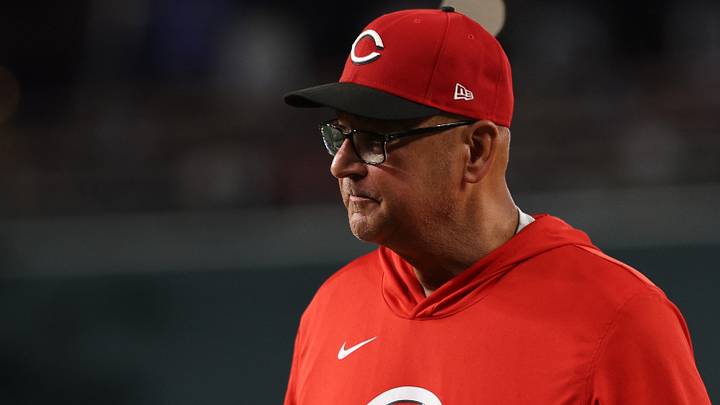Aug 7, 2026; Washington, District of Columbia, USA; Cincinnati Reds manager Terry Francona (77) walks back to the dugout after her making a pitching change against the Washington Nationals during the second inning at Nationals Park. Mandatory Credit: Geoff Burke-Imagn Images Aug 7, 2026; Washington, District of Columbia, USA; Cincinnati Reds manager Terry Francona (77) walks back to the dugout after her making a pitching change against the Washington Nationals during the second inning at Nationals Park. Mandatory Credit: Geoff Burke-Imagn Images