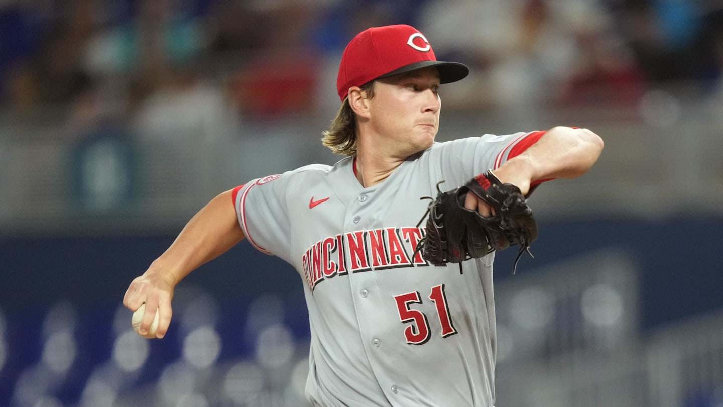 Concerning Trend Emerging for Reds Starter Brady Singer