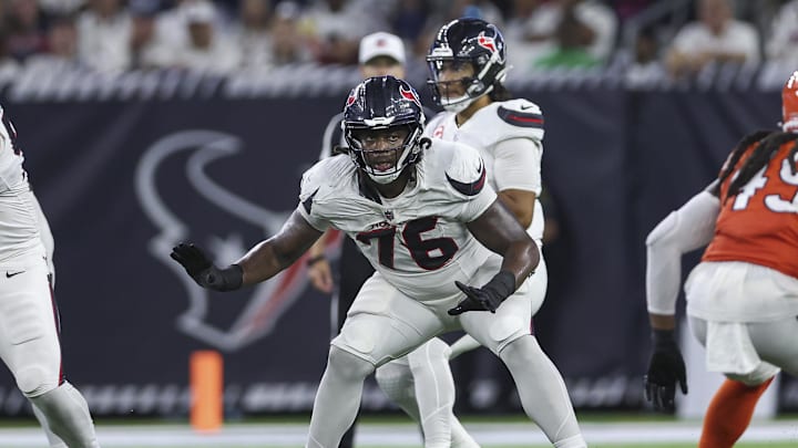 Sep 15, 2024; Houston, Texas, USA; Houston Texans guard Kenyon Green (76) in action during the game against the Chicago Bears at NRG Stadium. Sep 15, 2024; Houston, Texas, USA; Houston Texans guard Kenyon Green (76) in action during the game against the Chicago Bears at NRG Stadium.