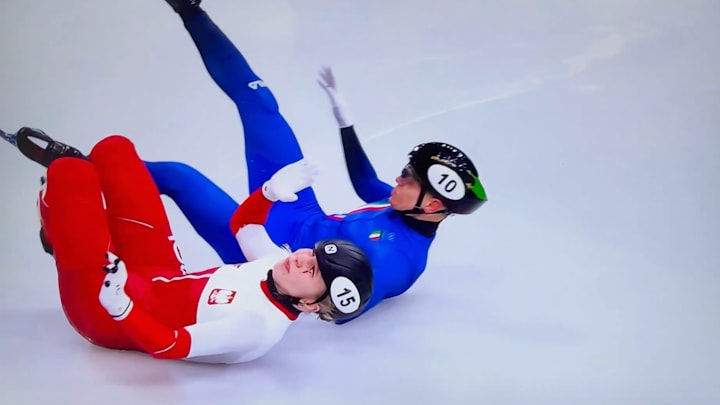Polish skater Kamila Sellier suffered a facial injury in the women’s 1500 meter on Friday.