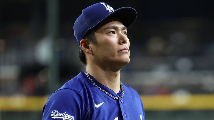 Los Angeles Dodgers pitcher Yoshinobu Yamamoto (18) walks off Los Angeles Dodgers pitcher Yoshinobu Yamamoto (18) walks off