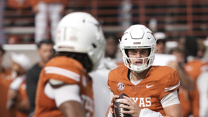 Nov 1, 2025; Austin, Texas, USA; Texas Longhorns quarterback Arch Manning (16) looks to pass on the first play of the game against the Vanderbilt Commodores at Darrell K Royal-Texas Memorial Stadium. Mandatory Credit: Scott Wachter-Imagn Images Nov 1, 2025; Austin, Texas, USA; Texas Longhorns quarterback Arch Manning (16) looks to pass on the first play of the game against the Vanderbilt Commodores at Darrell K Royal-Texas Memorial Stadium. Mandatory Credit: Scott Wachter-Imagn Images