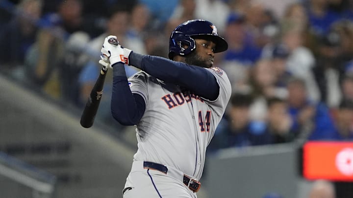 Sep 10, 2025; Toronto, Ontario, CAN; Houston Astros designated hitter Yordan Alvarez (44) hits a single against the Toronto Blue Jays during the third inning at Rogers Centre. Sep 10, 2025; Toronto, Ontario, CAN; Houston Astros designated hitter Yordan Alvarez (44) hits a single against the Toronto Blue Jays during the third inning at Rogers Centre.