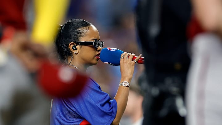 World Series - Arizona Diamondbacks v Texas Rangers - Game One