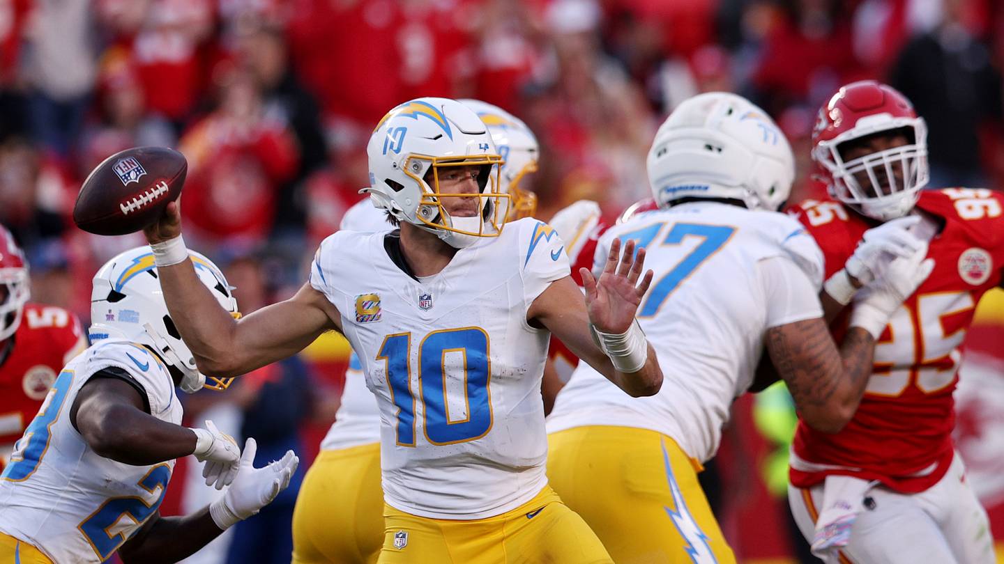 Which Teams Would Give Up Most Capital in a Justin Herbert Trade?