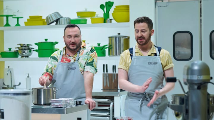 CRIME SCENE KITCHEN: L-R: Contestants Janusz and Keiron in the CRIME SCENE KITCHEN episode airing Thursday, Oct 3 (9:01-10:pm ET/PT) on FOX. CR/ FOX. ©2023 FOX Media LLC.