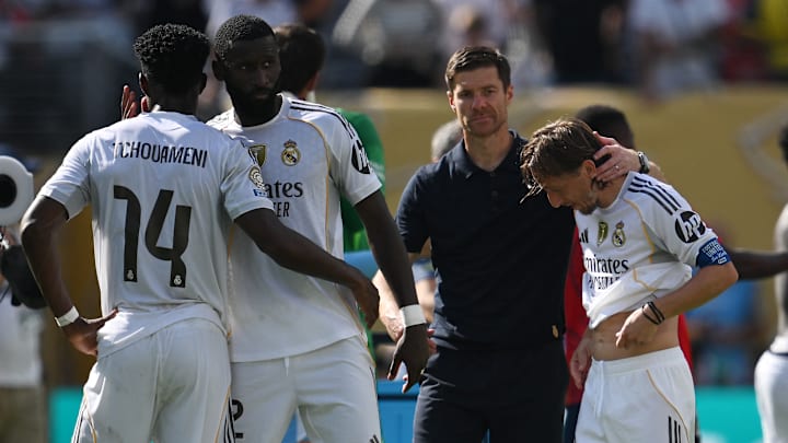 Real Madrid não deve renovar com dois veteranos do elenco