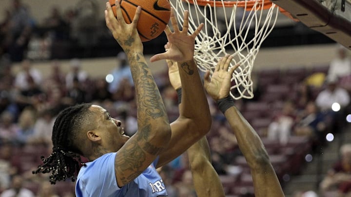 Jan 27, 2024; Tallahassee, Florida, USA; North Carolina Tarheels center Armando Bacot (5) shoots the