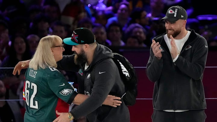 Donna Kelce hugs her son Philadelphia Eagles center Jason Kelce (62) while her other son Kansas City Chiefs tight end Travis Kelce (87) claps at the Footprint Center in downtown Phoenix during the NFL's Super Bowl Opening Night on Feb. 6, 2023.
Nfl Super Bowl Lvii Opening Night Kansas City Chiefs Donna Kelce hugs her son Philadelphia Eagles center Jason Kelce (62) while her other son Kansas City Chiefs tight end Travis Kelce (87) claps at the Footprint Center in downtown Phoenix during the NFL's Super Bowl Opening Night on Feb. 6, 2023.
Nfl Super Bowl Lvii Opening Night Kansas City Chiefs