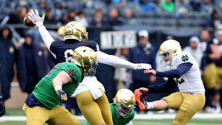 Notre Dame kicker Zac Yoakam (92) during the Notre Dame Blue-Gold Spring Football game